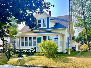 806 E Loomis St, Ludington, MI 49431