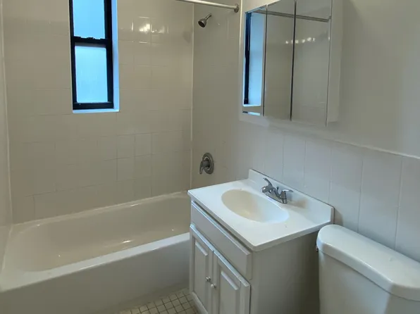 711 Ocean Avenue image 4 of 8