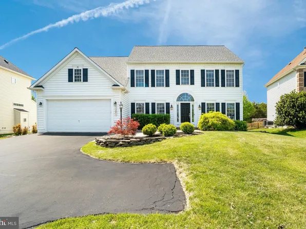 13071 Invergordon St, Bristow, VA 20136