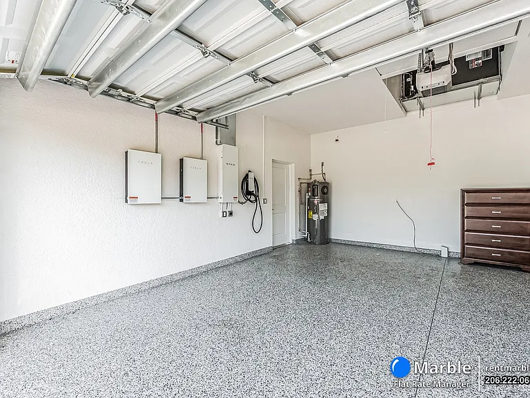 4618 Catalina Ln — Photo 36