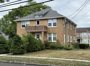 2004 Grand St Floor 2, Scotch Plains, NJ 07076