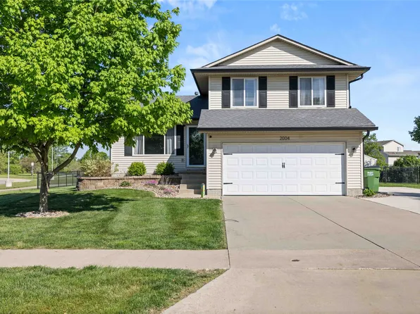 2004 Oak St, Granger, IA 50109