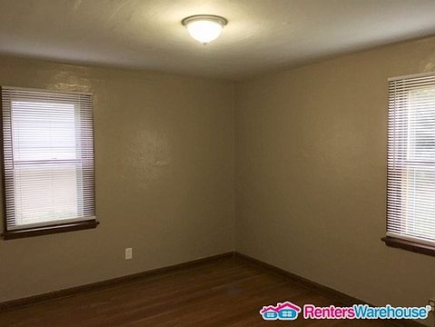 3rd image of 5725 Ramsey Dr
