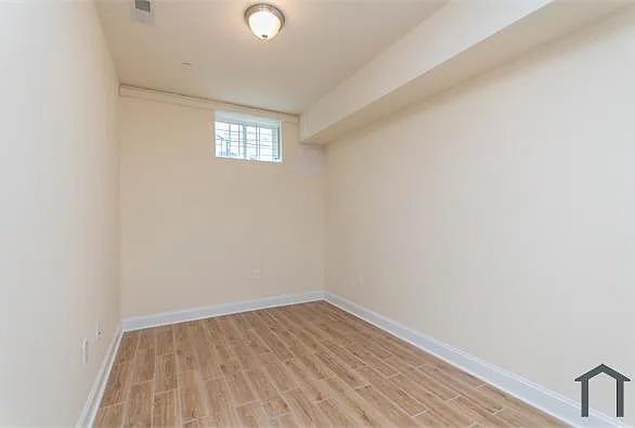 4 bed, 1825 sqft, $2,200 — Photo 3