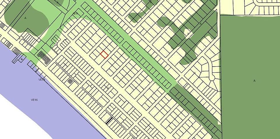 2nd image of 205 7th St