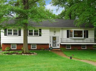 2 Stony Hill Ct, Butler, NJ 07405
