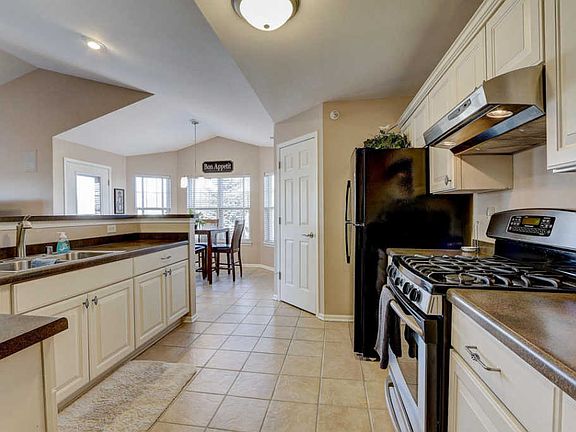 3rd image of 7179 W Rawson Ave #13-5