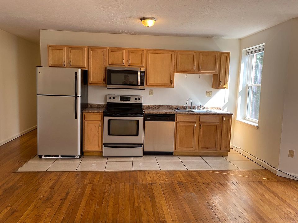 2712 Woodburn Avenue 2712 Woodburn Ave Cincinnati OH Zillow