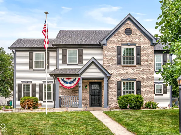 69 Carriage Lake Dr, Brownsburg, IN 46112