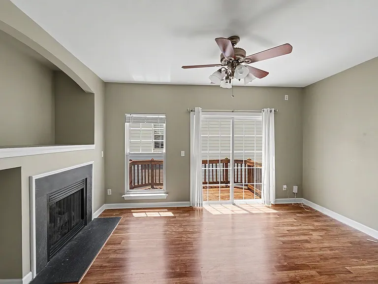 6424 Royal Celadon Way — Photo 17