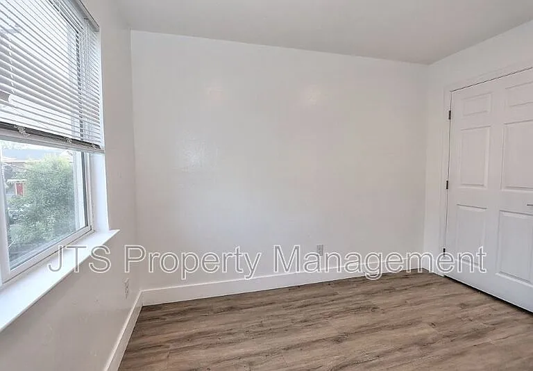 10524 Croetto Way #3 — Photo 46
