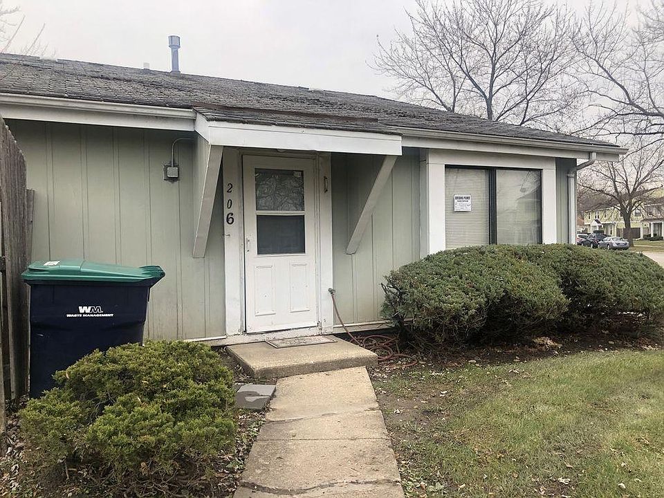 1st image of 206 Briarwood Ct