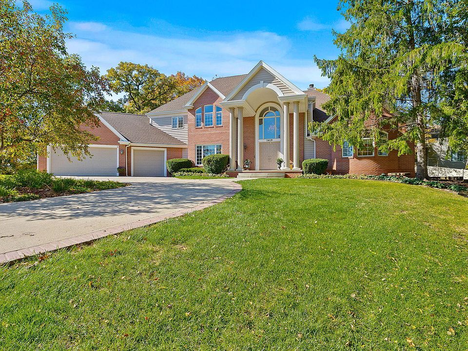 2619 Lindenwood Cir, Ames, IA 50014 Zillow