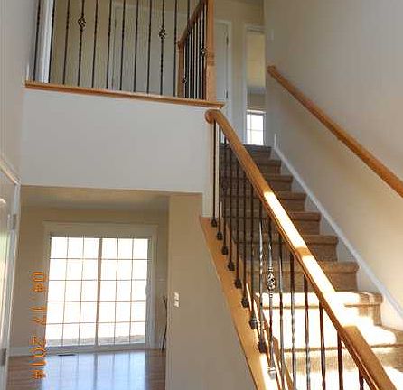 2nd image of 1098 Rachelle Ct