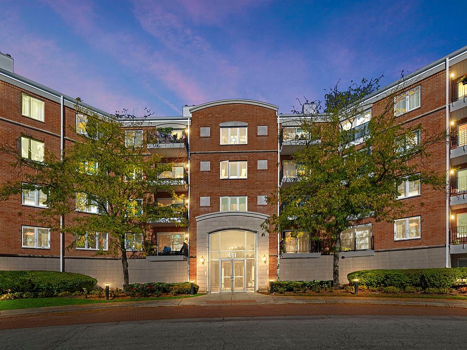 1st image of 451 Town Place Cir APT 208