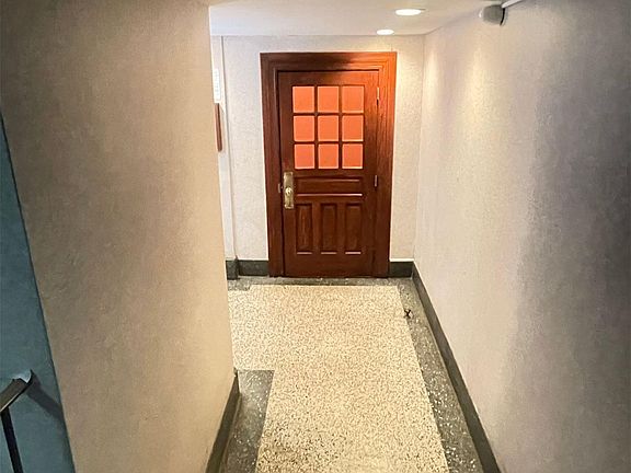 5th image of 3440 78th St APT 1F