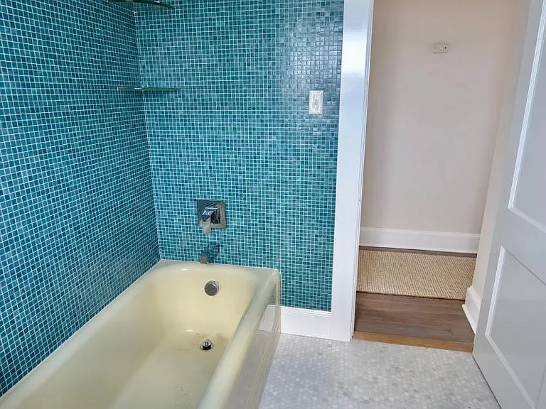 Upstairs Bath