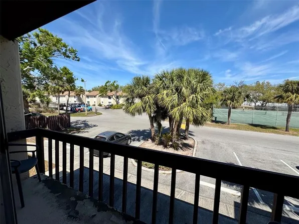 2632 Hidden Lake Dr N Unit E, Sarasota, FL 34237