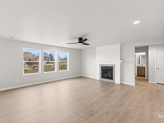 7th image of this home