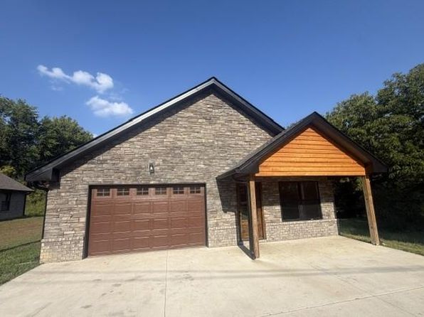 110 Hooper Dr