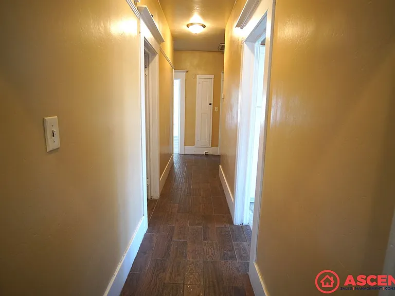 1119 H St — Photo 7