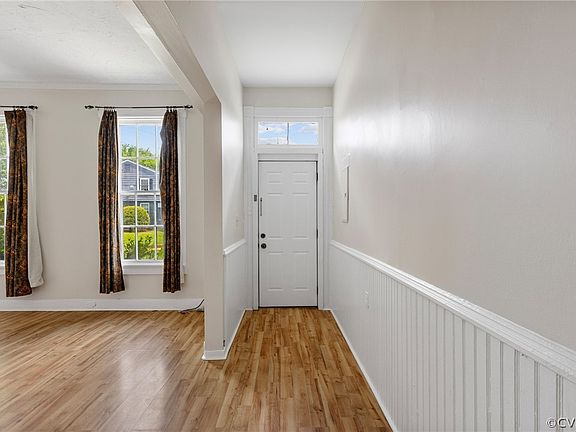 4th image of 1411 Winder St