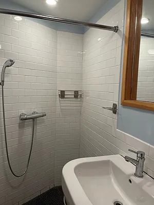 Rented by Corcoran | media 23