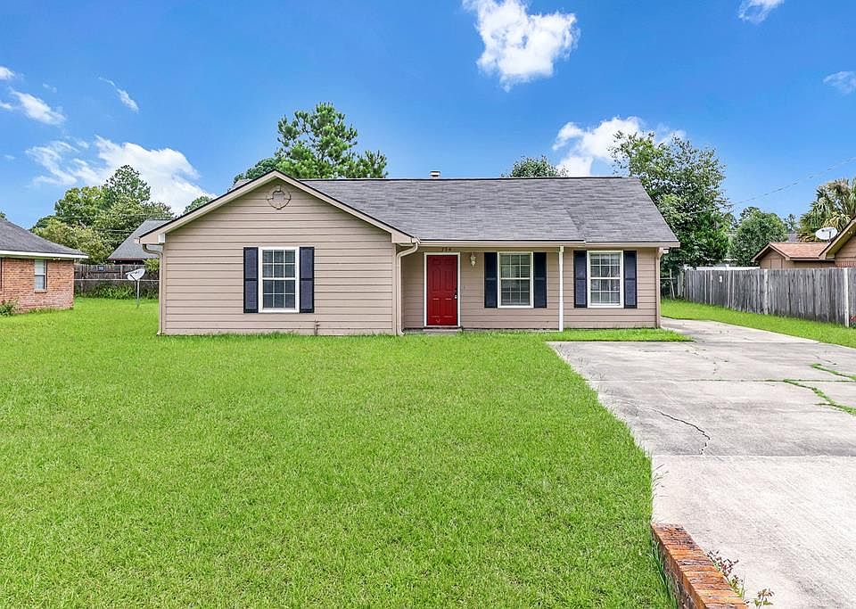 1st image of 734 Kadi Ln