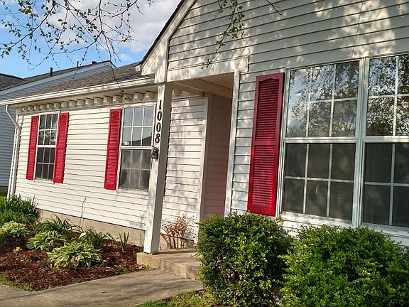 2nd image of 1008 Casanova Dr