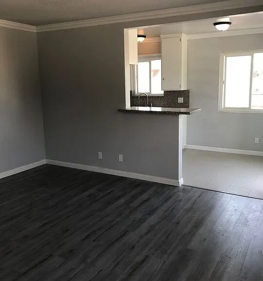 2018 S Longwood Ave #4 — Photo 18