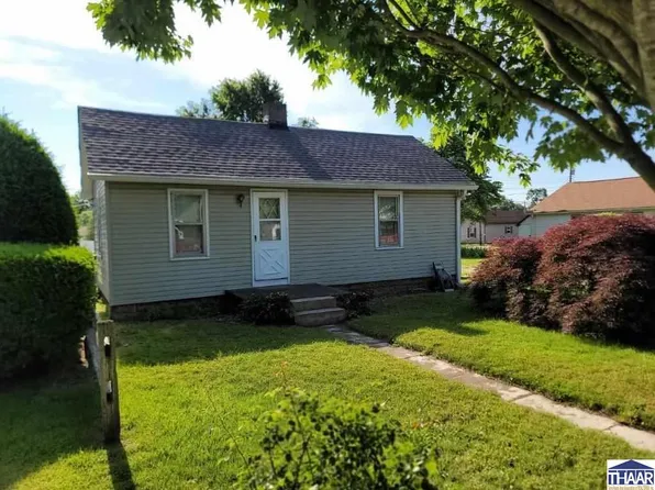 2305 Hendricks St, Terre Haute, IN 47804