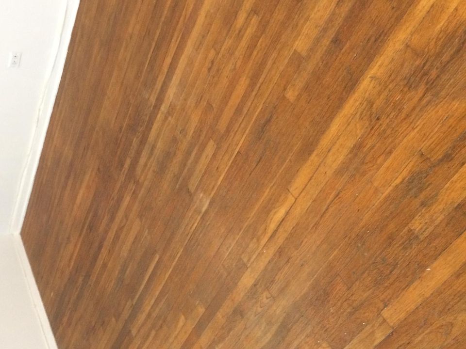 1st image of 7715 Park Dr E APT 5E