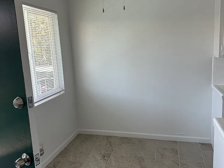 9154 Stewart and Gray Rd — Photo 7