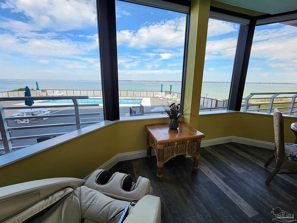 1st image of 1390 Fort Pickens Rd APT 109