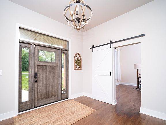 3rd image of 15141 Northview Trl