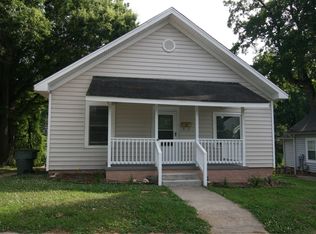330 Caldwell Ave, Mooresville, NC 28115