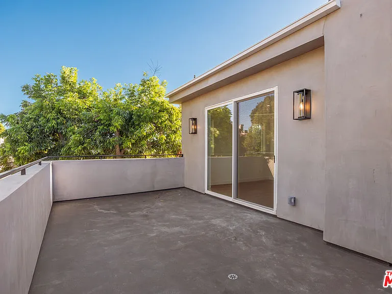 1330 Mohawk St — Photo 11