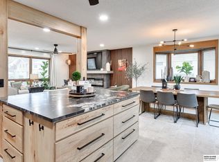 6510 Cypress Dr, Omaha, NE 68137