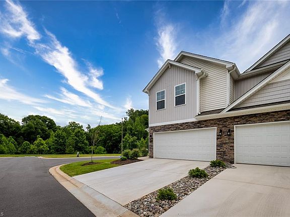2nd image of 1038 Henson Park Dr
