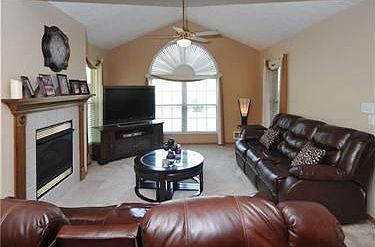 3rd image of 108 Barrington Dr #108