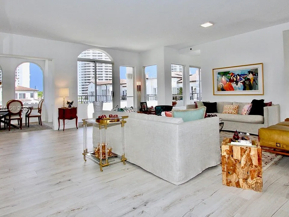 3500 Island Blvd #DPH01
