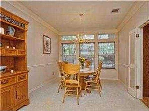 5th image of 3952 Grayling Ln