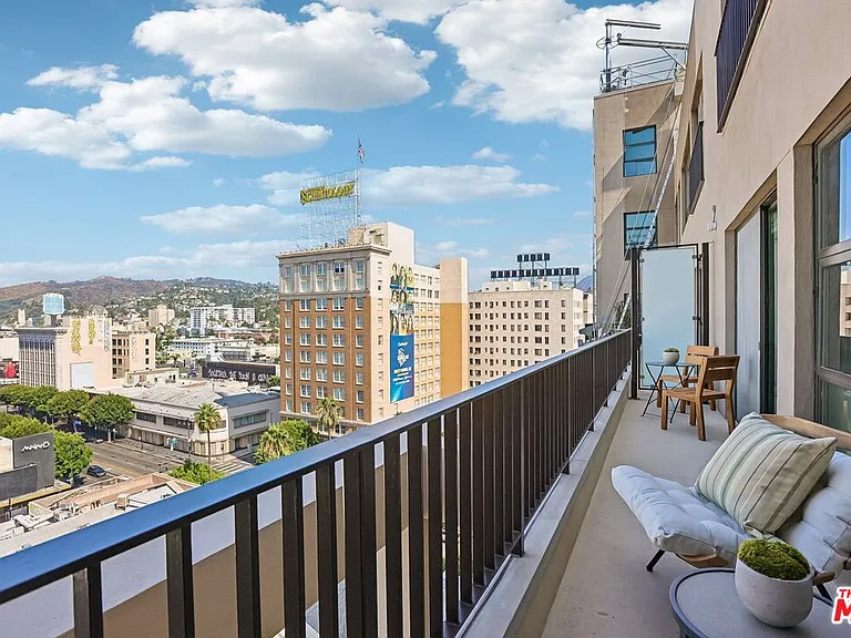 1645 N Vine St #911 — Photo 56