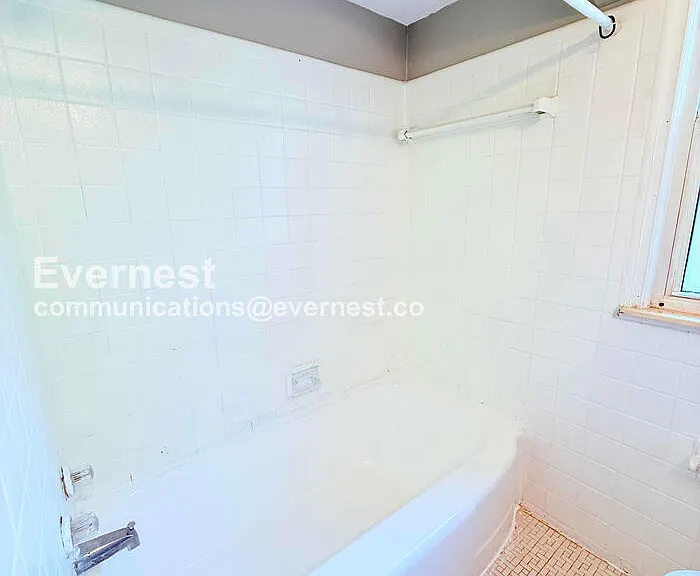 8270 Trinity St — Photo 15
