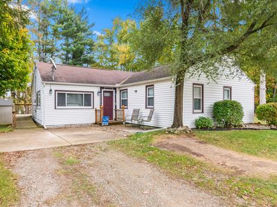 1125 Hickory Ln, Hillsdale, MI, 49242