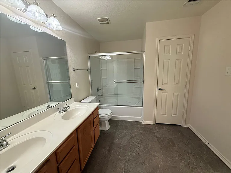 640 New Country Rd — Photo 10