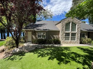 394 Lake Resort Rd, Lake Arrowhead, CA 92352