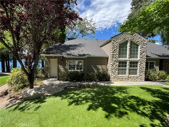 394 Lake Resort Rd, Lake Arrowhead, CA 92352