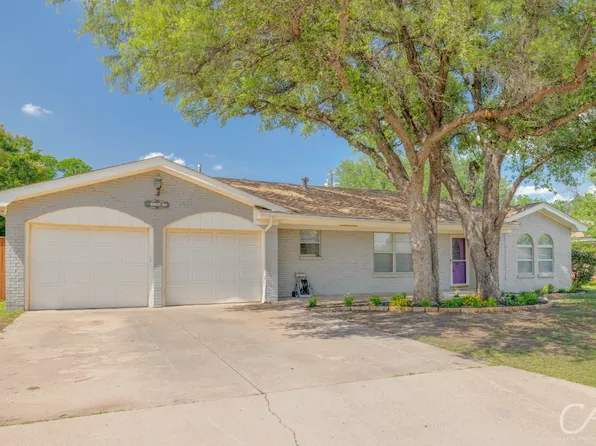 2950 Arrowhead Dr, Abilene, TX 79606