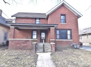 331 Grant Pl, Aurora, IL 60505